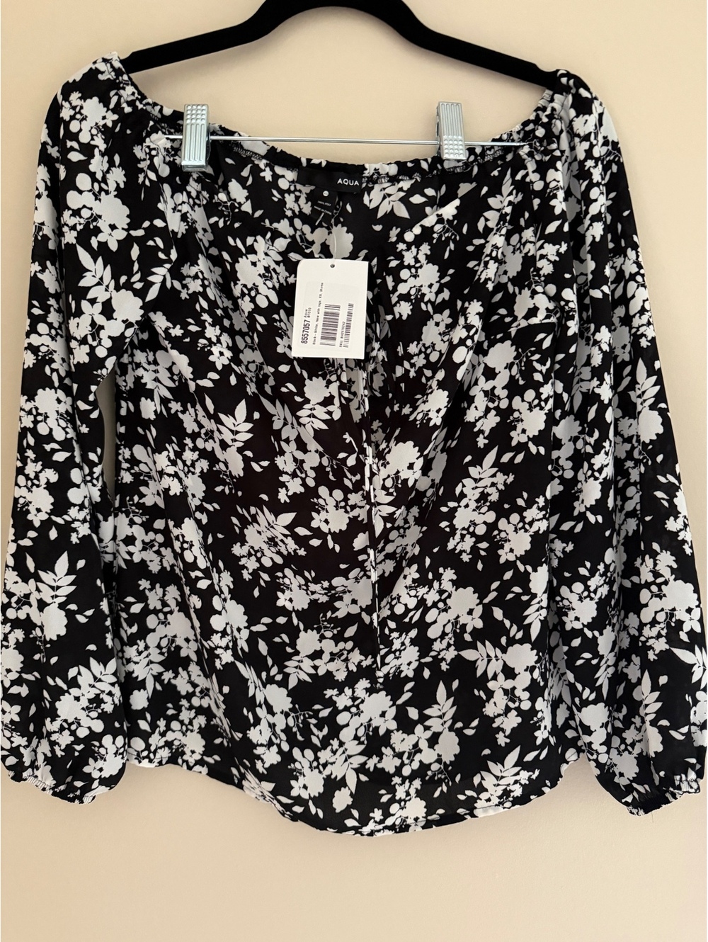 XS AQUA blouse NWT